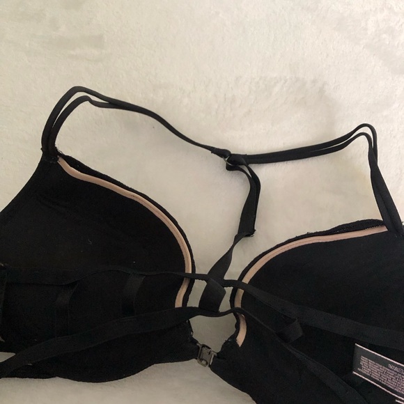 Victoria’s Secret very sexy push-up pigeonnant bra, size 34B - Picture 5 of 6